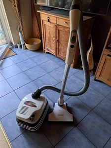 Vorwerk Kobold VT300 & Kobold EB400 mit viel Zubehör & VC100 Akkusauger - Bild 1 von 17