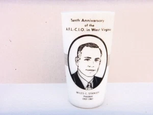 VI CONVENCIÓN CONSTITUCIONAL 1967 AFL CIO EN W VASO DE VIDRIO DE LECHE VIRGINIA - Imagen 1 de 2