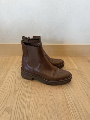 $395 LOEFFLER RANDALL Mujer Botas Raquel Pull On Cuero Marrón Plataforma Chelsea Foto 1 de 4