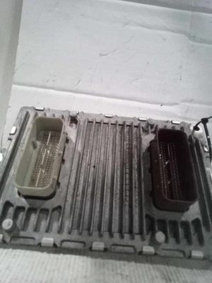 2015 Chrysler 200 Body Control Module OEM 68145625AE 114K Mi Silver - Image 1 of 4