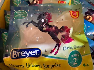 Paquetes misteriosos de unicornio Breyer Models serie 2 - Imagen 1 de 3