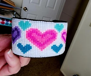 Beautiful Hearts on White - Picture 1 of 5