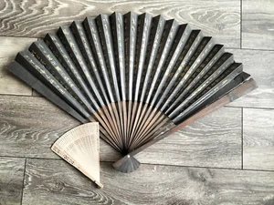 Großer Orientalischer Fächer Sandelholz 51 cm hoch + andere - Bild 1 von 6