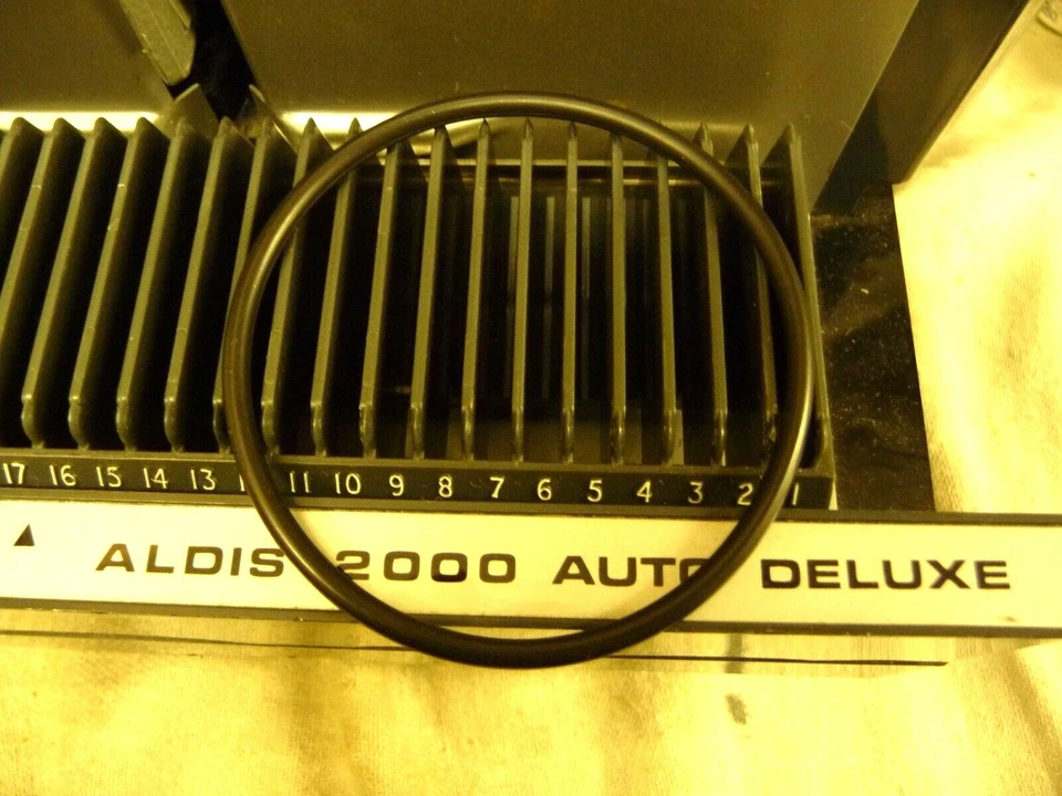 Projector BELT for ALDIS 2000 auto NEW NEW stock P04/3 - Image 1 of 1