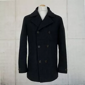 Pretty Green Wool Blend 3M Thinsulate Insulation Pea Coat Size Medium - Picture 1 of 23