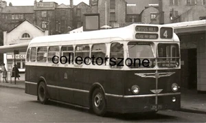 Autobús de transporte Lancaster City 1967 JDK711 foto 5x3 en foto con derechos de autor 71194 - Imagen 1 de 2