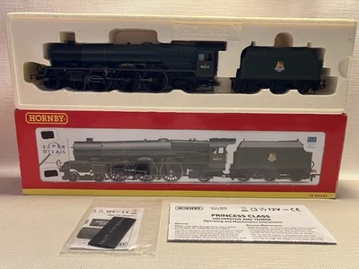 Hornby R2616 Princess Royal Class 46211 Queen Maud  DCC Ready OO gauge - Image 1 of 4