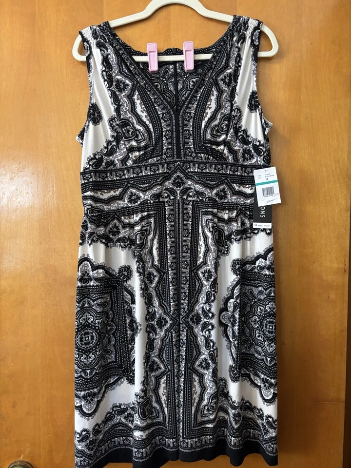 Vestido sin mangas estampado blanco negro talla 16 Perceptions nuevo con etiquetas de colección sin usar Foto 1 de 3