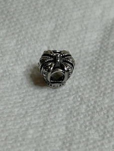 Pandora Regal Corona Dije Plata de Ley S925 ALE - Imagen 1 de 8