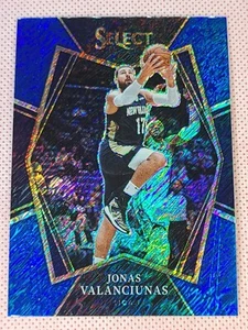 2021-22 Select Jonas Valanciunas Premier Level Blue Shimmer Prizm #113 Pelicans - Picture 1 of 3