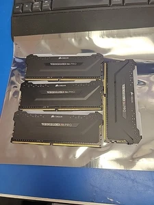 CORSAIR VENGEANCE RGB PRO DDR4 RAM 16GB (2x8GB) 3200MHz CL16-18-18-36 1.35V - Picture 1 of 2