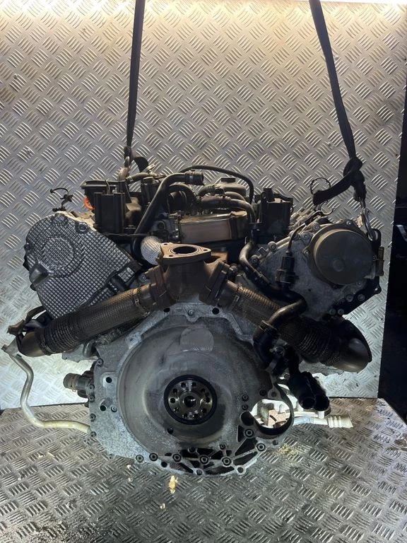 Audi A4 S4 B7 8E 8H 2007 Diesel 132kW Engine BPP DRA74008 - Imagem 1 de 4
