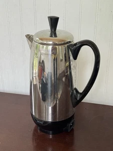 Farberware Cafetera Percoladora Superrápida Completamente Automática 12 Tazas Modelo 142B - Imagen 1 de 9