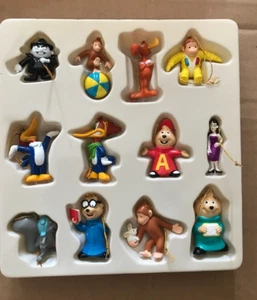Cartoon Mini Ornaments, Universal Studios, Set of 12 - Picture 1 of 3