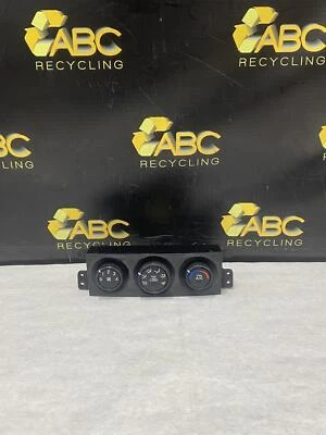 Conjunto de control de clima de temperatura principal para tablero delantero Kia Sorento 2003-2006 OEM Foto 1 de 4