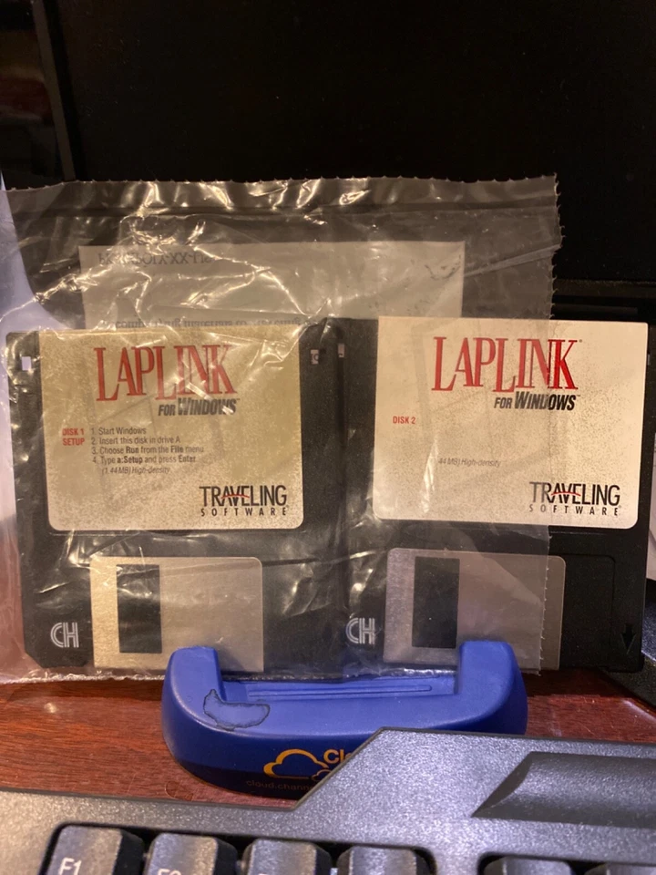 VINTAGE BRAND NEW AND  UNUSED. LapLink Remote Access for Windows 2 Disks. Licens - Image 1 of 2