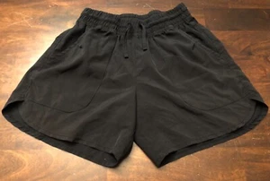 Champion Girls Black Athletic Shorts as Large 10-12 (23 1/2 inch waist) - Picture 1 of 3