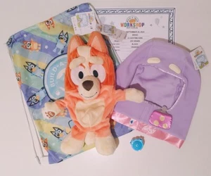 Bluey Build A Bear BINGO Plüsch mit Oma Rita Kostüm, Sound, Träger + Zertifikat - Bild 1 von 2