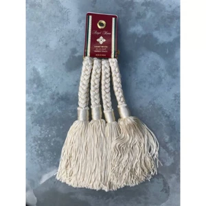 Royal Home Cream set of 4 Tasseled Napkin Ring Handmade Holiday Table Settings - Picture 1 of 5