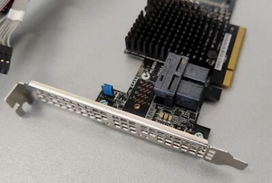 ASUS PIKE II 3108-8i-16PD/2G controller RAID PCI Express x8 3.0 12 Gbit/s - Foto 1 di 4