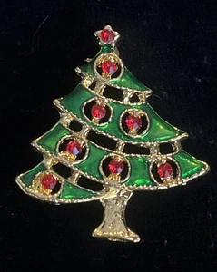 Red Crystal Green Enamel Gold Tone Christmas Tree Pin  - Picture 1 of 3