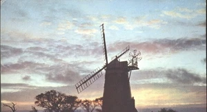 BURNHAM OVERY, WINDMILL, Norfolk - Vintage POSTCARD - Picture 1 of 2