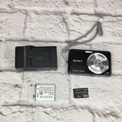 Sony Cyber-Shot 10.1 MP Digital Camera DSC-W180 New Battery & Charger Tested - Image 1 of 4