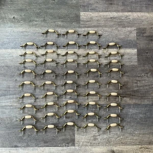 Tiranti per cassetti-armadio vintage Amerock 3" ottone e porcellana con viti lotto di 48 - Foto 1 di 12