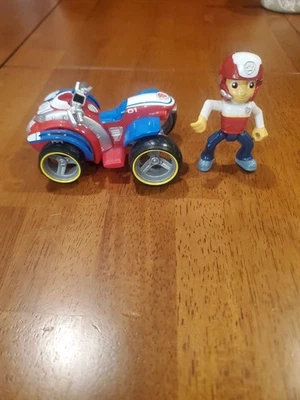Paw Patrol Ryder Rescue ATV veículo e boneco Spin Master - Imagem 1 de 4
