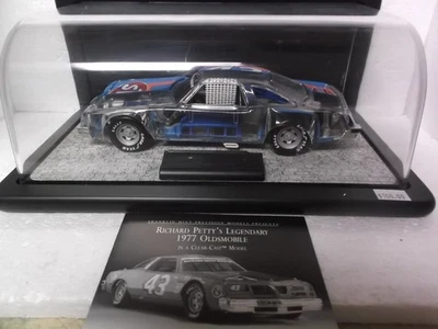 Richard Petty Franklin Como Nuevo 1977 Oldsmobile Modelo Fundido Transparente 1:24 Foto 1 de 4