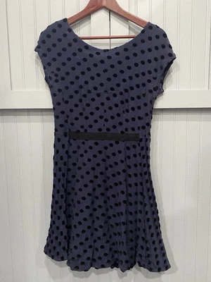 Vestido para mujer Marc Jacobs azul a lunares sin mangas talla M  Foto 1 de 3