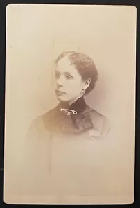 Victorian Era CDV - Lady in Victorian Attire - New York. Original Photo - Picture 1 of 2