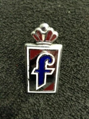 Cadillac Allante 1987-1993 Fender Emblem #2 - Image 1 of 4