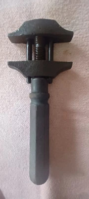 Clé à molette ancienne Anglaise n° 53 - Photo 1/3