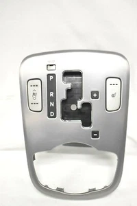 09-14 Hyundai Genesis Sedan Floor Shifter Silver Bezel Trim Heated Seats E1G20 - Picture 1 of 11