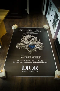 AUSSTELLUNG DIOR LUXUS SCHMUCK 2018 French Bus Shelter Vintage Original Poster - Bild 1 von 7