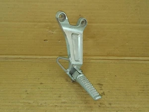 HONDA CBR600RR 2003-2004 RH Right Rear/Pillion Footrest/Hanger Assembly - Picture 1 of 8