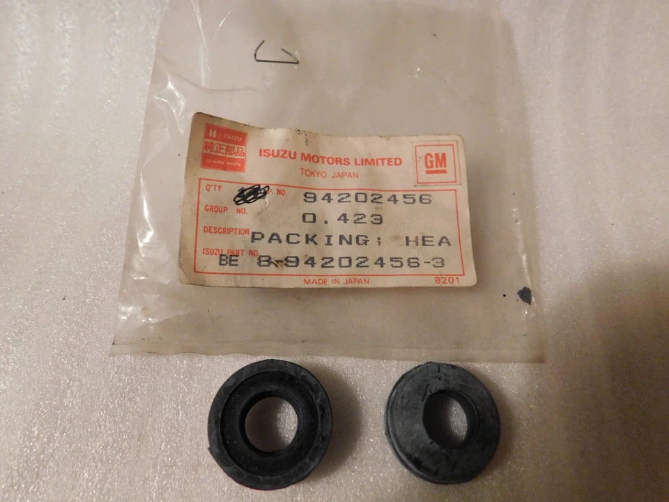 94202456 1985-CHEV S10 GMC S15 ENGINE VALVE COVER GROMMET SELLING 2 - Image 1 of 1