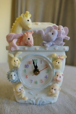 NEW Working A Richesca Hand Painted Green Noah's Ark Shelf Clock Monkey Elephant - Image 1 of 4