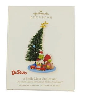 2008 Hallmark Dr Suess El Grinch Una sonrisa adorno más desagradable IOB QXI7031 - Imagen 1 de 6