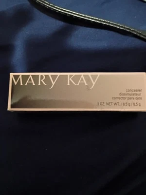 MARY KAY Concealer Beige 2 Discontinued 023470 NEW .3 Oz - Image 1 of 2