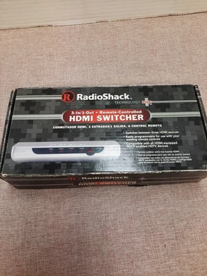 Radio Shack HDMI Switcher 3 In 1 Out Silver Remote Controlled 15-129 - Image 1 of 4