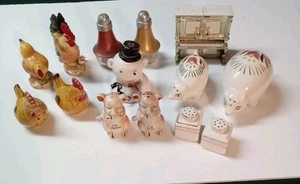 Vintage Salt and Pepper Shakers Some Made in Japan  - Lot of 8 Pairs - Picture 1 of 23