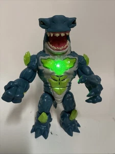 Beast Lab Shark Beast Actionfigur Creator Experiment mit Licht und Sound - Bild 1 von 12