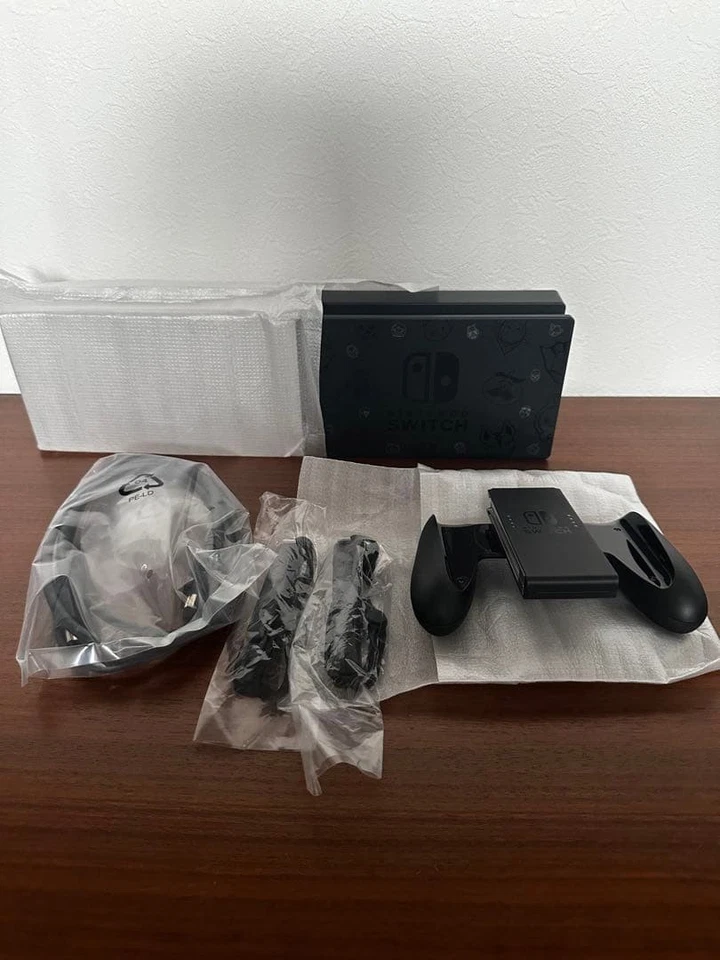 Nintendo Switch Fortnite Special Set yellow blue Joy-Con Game Console no code - Image 1 of 4