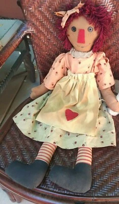 RAGGEDY ANN 娃娃纽扣眼纱发 26 — 第 1/4 张图片