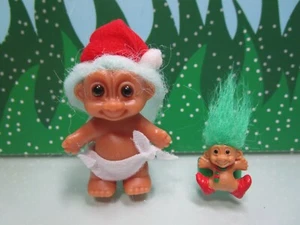 ANILLO ELFO DE NAVIDAD Y SANTA BABY DE PIE - 2" Muñeca Russ Troll - NUEVO STOCK EN TIENDA  - Imagen 1 de 8
