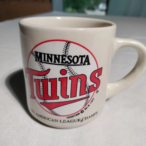 Minnesota Twins World Champions 1991 Coffee Mug Vintage Cover