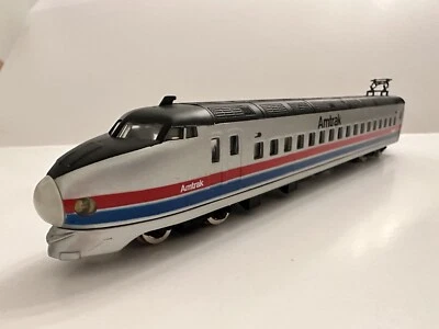 Model Power HO Electric Loco Amtrak  Powered - Image 1 of 4