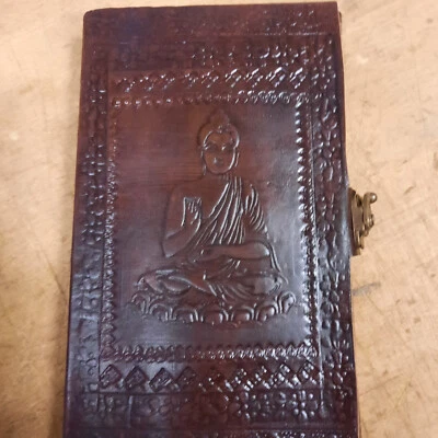 Notizbuch mit Schloß BUDDHA handgeschöpft Rune Skizze Tagebuch Kladde 14x23  2XL - Bild 1 von 4